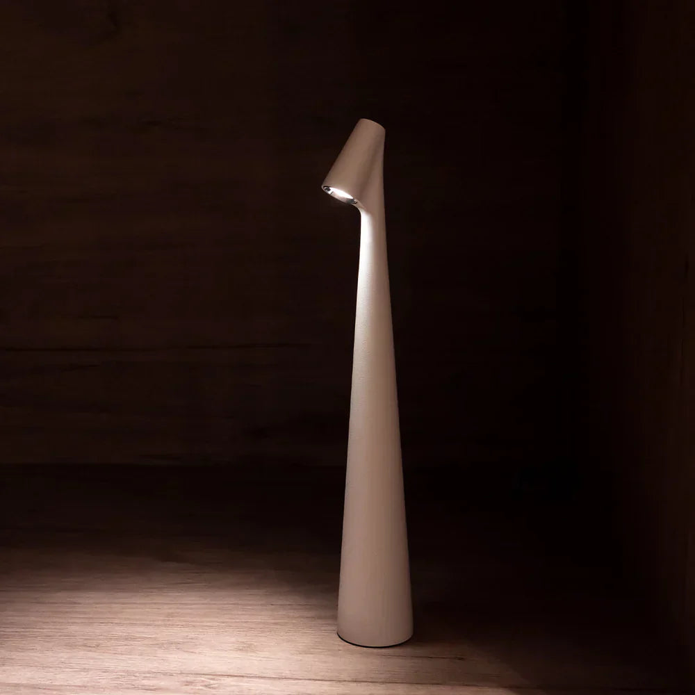 LumiGlow | Trådlös Dimbara LED Bordslampa för Hem