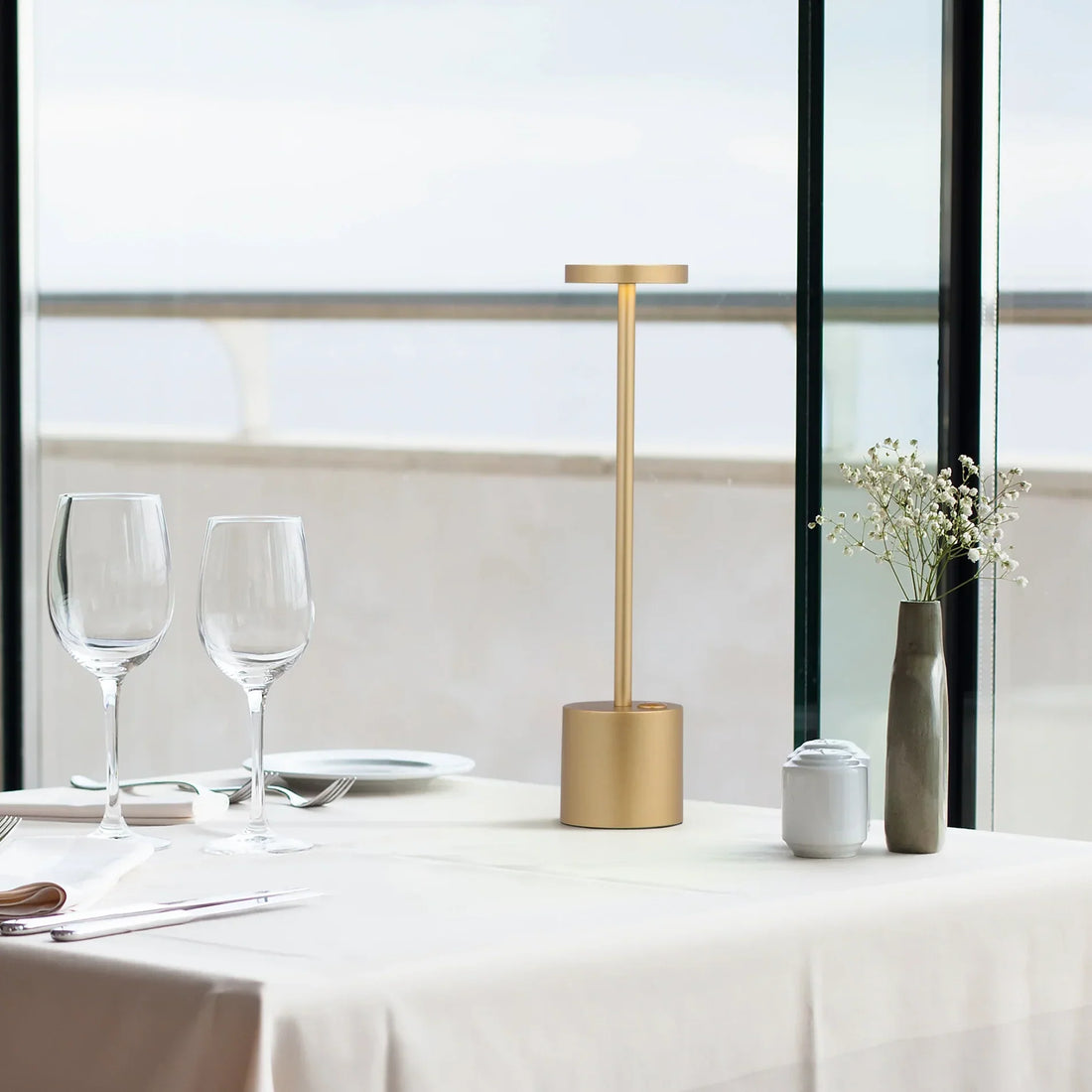 SleekShine - Uppladdningsbar Bordslampa