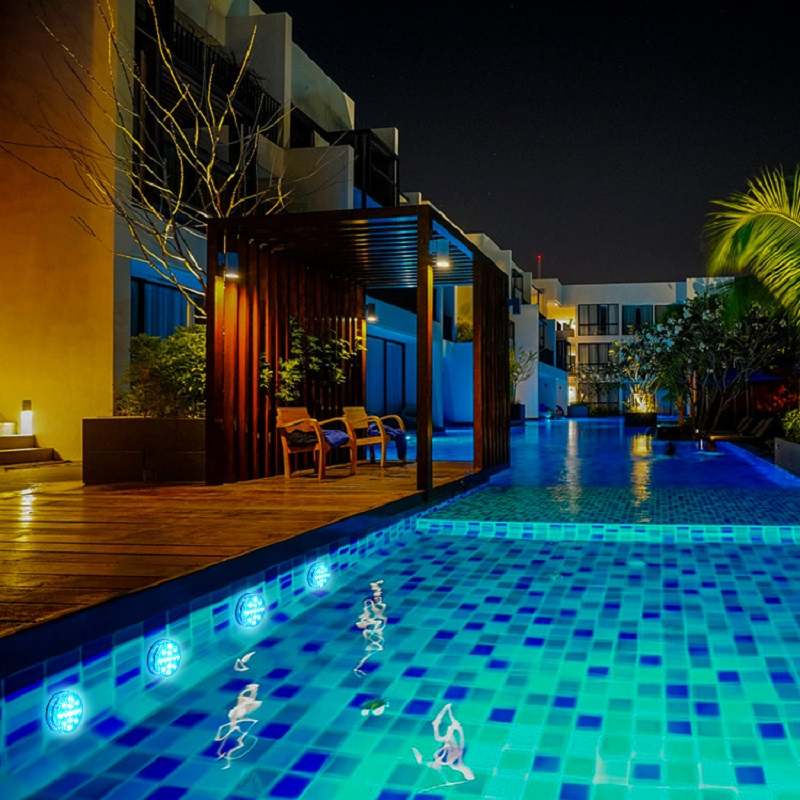 Underwater LED-lampa med fjärrkontroll – RGB flerfärgad poolbelysning för badrum och dammar