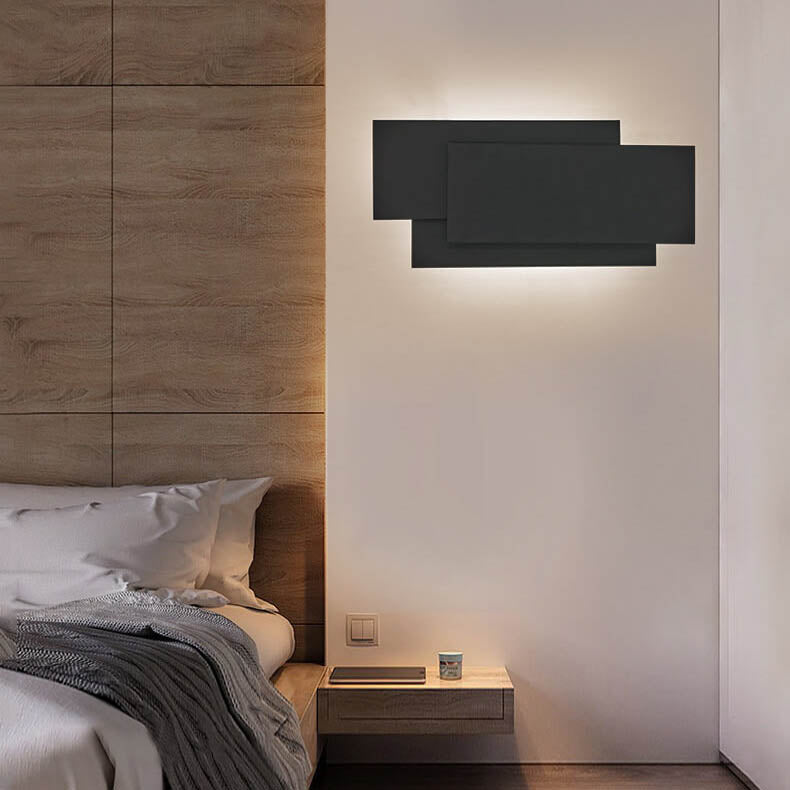 Minimalistisk fyrkantig, staplad LED-vägglampa i aluminium