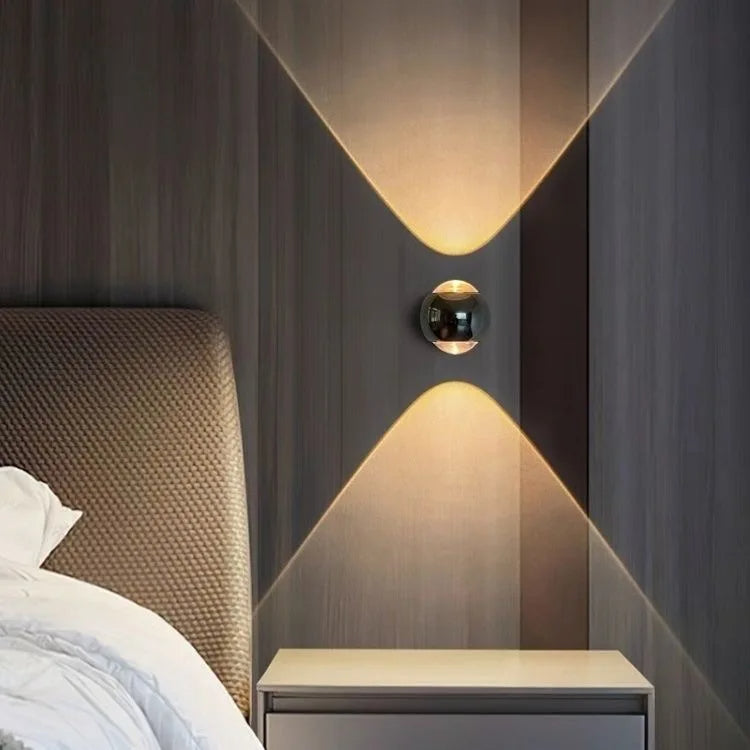 LumeArt - Vägglampa med Kreativ Design