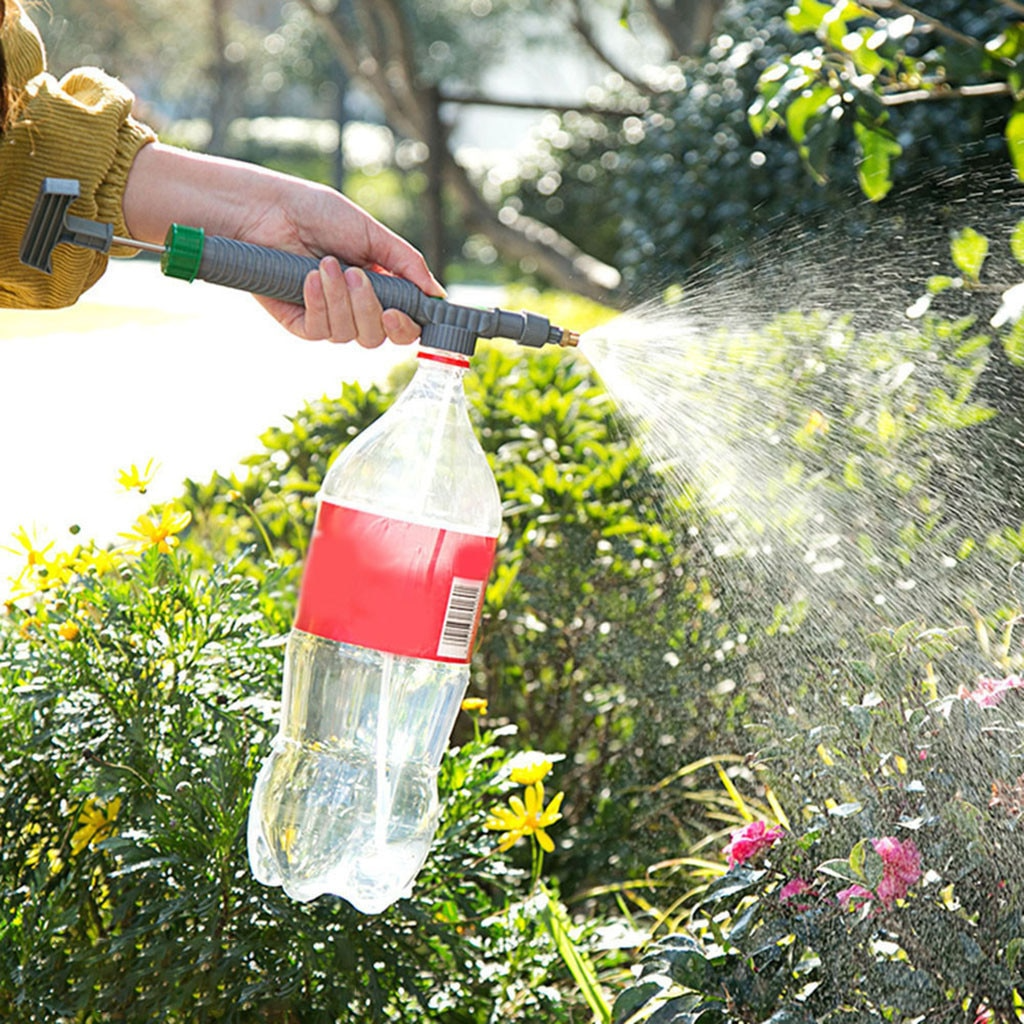 Universell flaskträdgårdspray med högtrycksdysa – För växtbevattning och rengöring