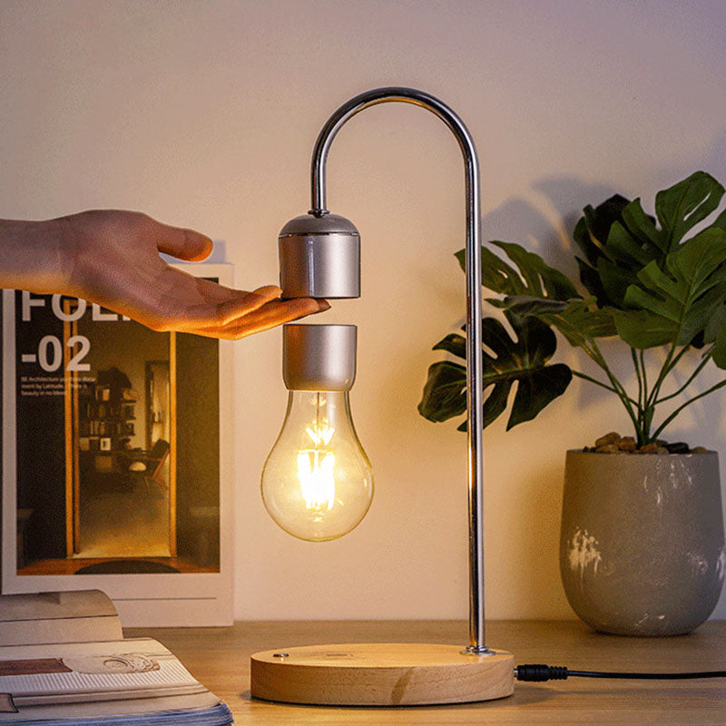 Carvallo – Lyxig Flytande Bordslampa med Magnetisk Innovation