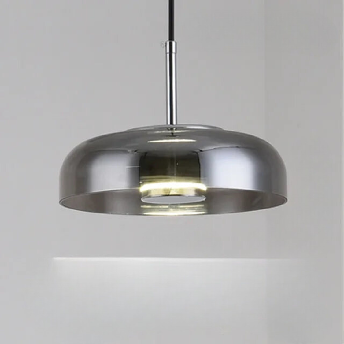 EcoGlow - Lättvikts Energisparlampa