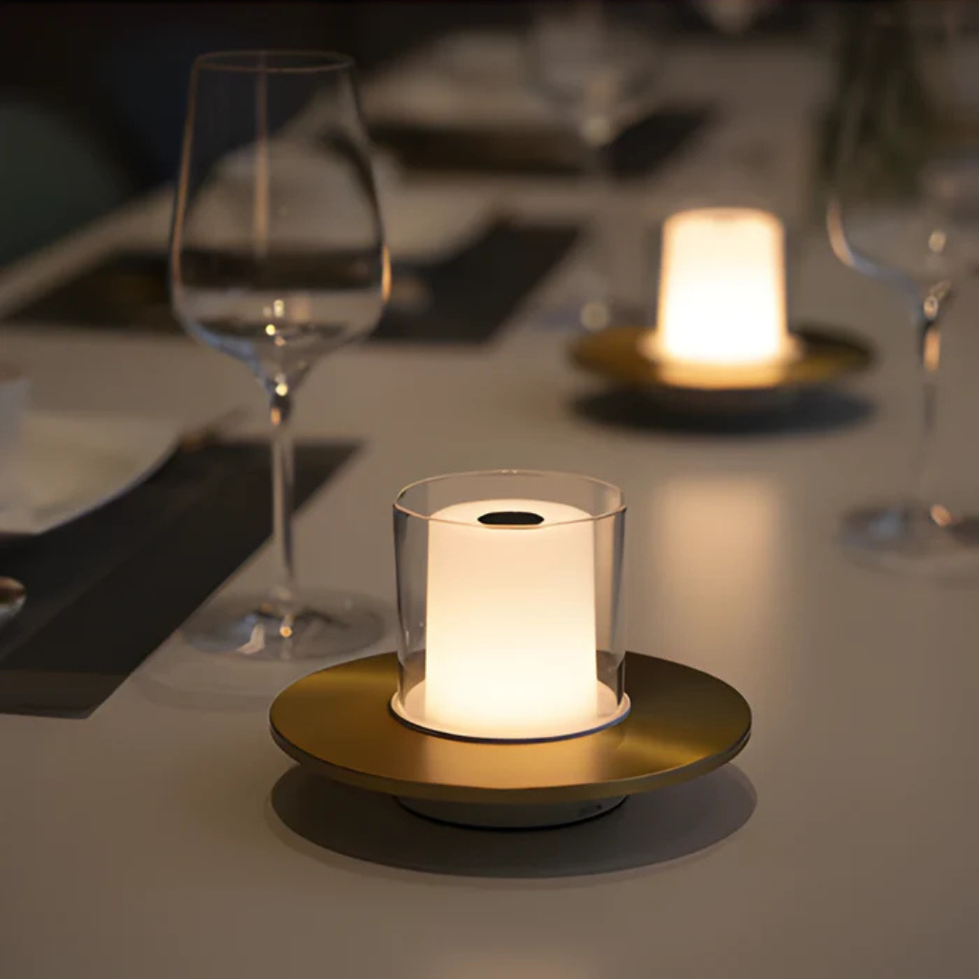 Avena | Sladdlös LED-bordslampa i elegant design