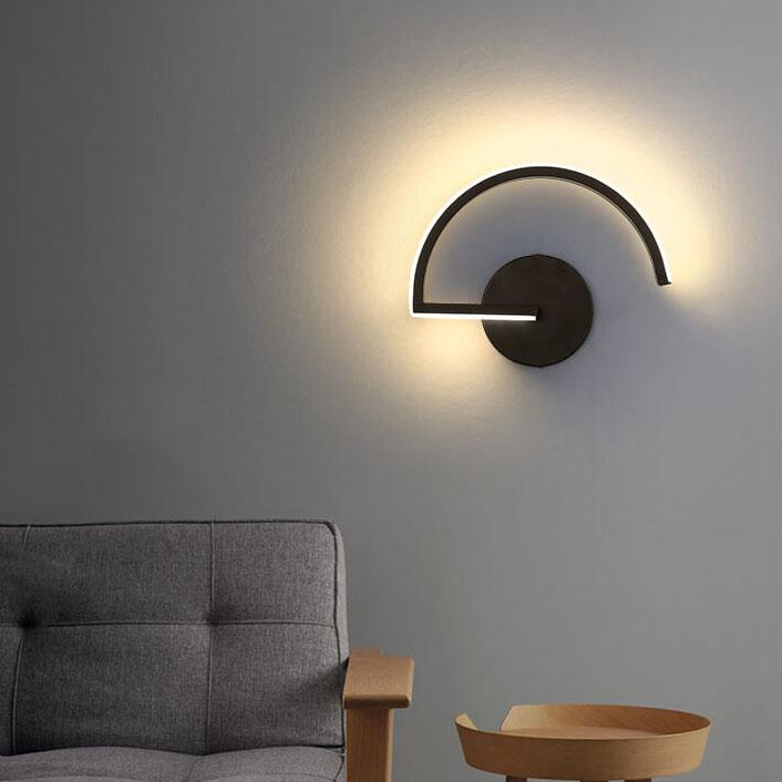 Moderna minimalistiska Curves Line LED-vägglampa med 1 ljus