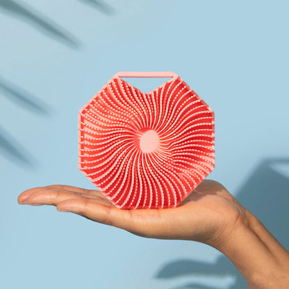 SilkiScrub - Skonsam badborste för slät och strålande hud