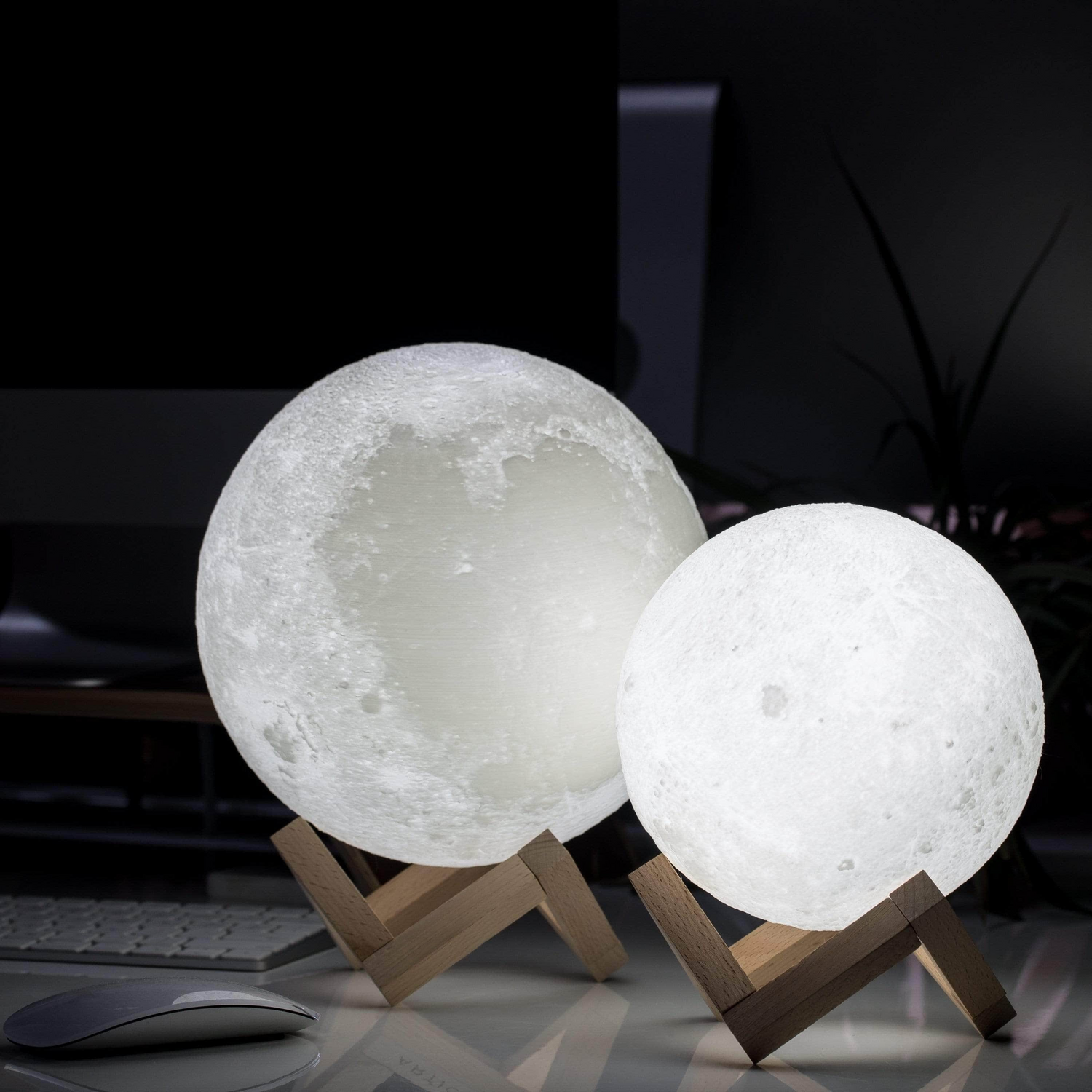LunarGlow - Trådlampa med 3D-detalj