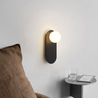 Vägglampa Modern Glasglob Metall Design