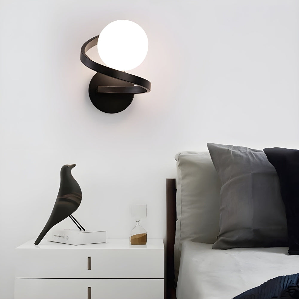 NordicGlow – Spiralvägglampa med modern LED och stilren spiraldesign för moderna rum