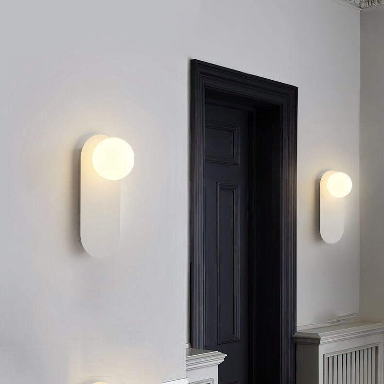 Vägglampa Modern Glasglob Metall Design
