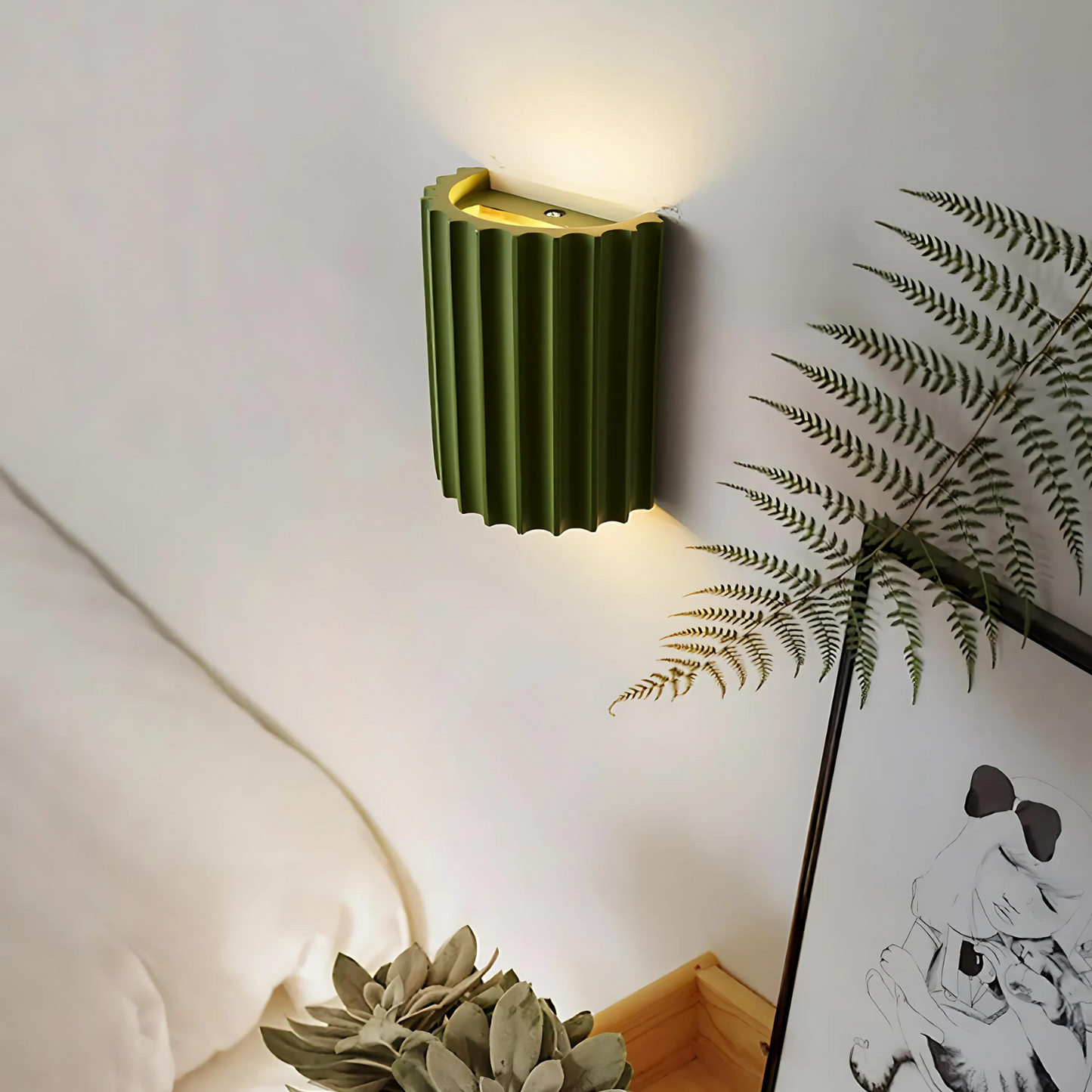Carvallo – Vägglampa med Vågig Design för en Elegant Atmosfär