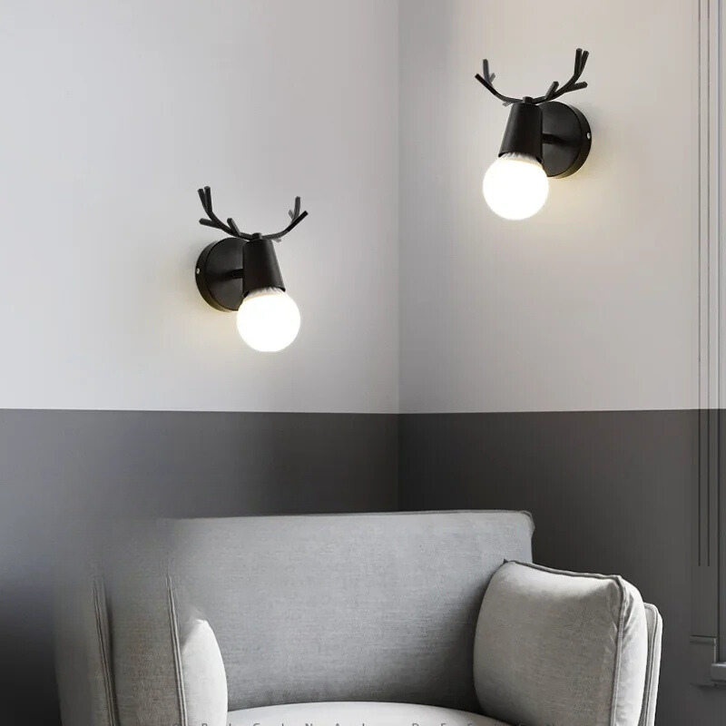AntlerGlow - Modern Justerbar Barnrum Vägglampa
