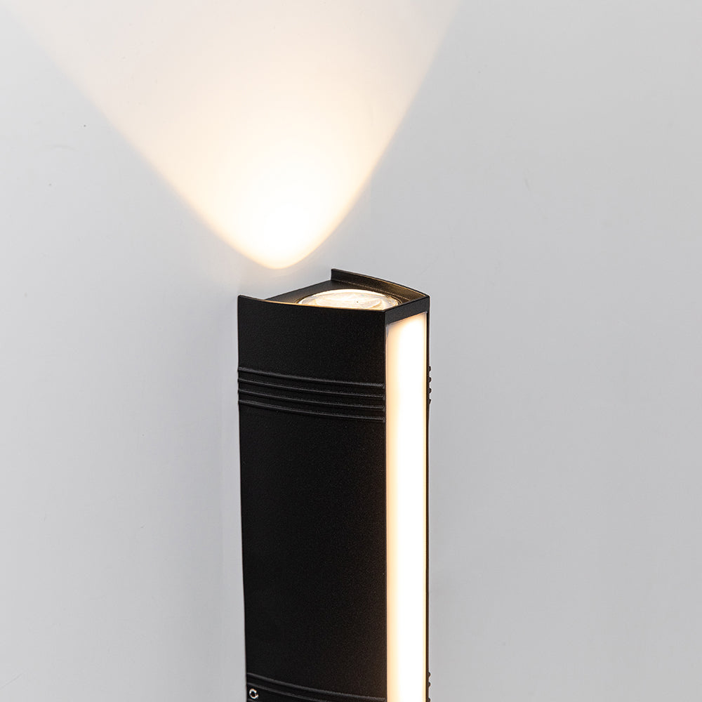 LED Utomhusvägglampa | 6.1–23.6 x 2.7 in | Snygg lång tubdesign | IP54 Klassad vattentät armatur | Brick by Brick