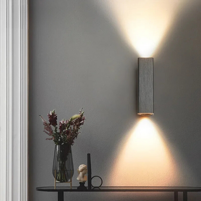 GlowLuxe - Modern LED Vägglampa för Sovrum &amp; Korridor