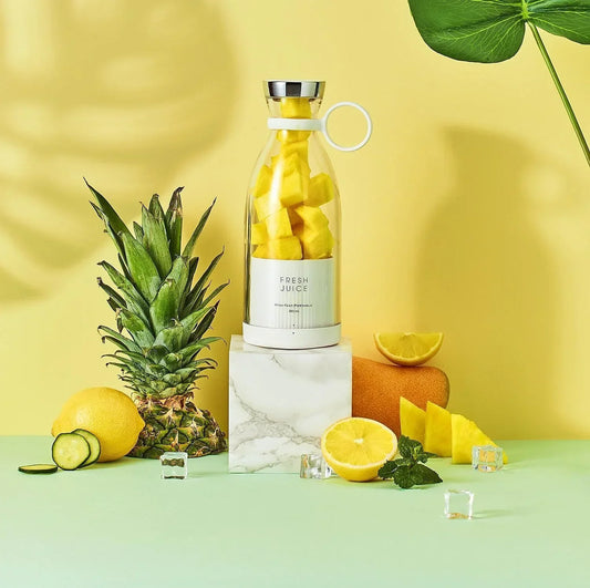 Carvallo – Kompakt bärbar mixer med kraftfulla knivar för jämn blandning