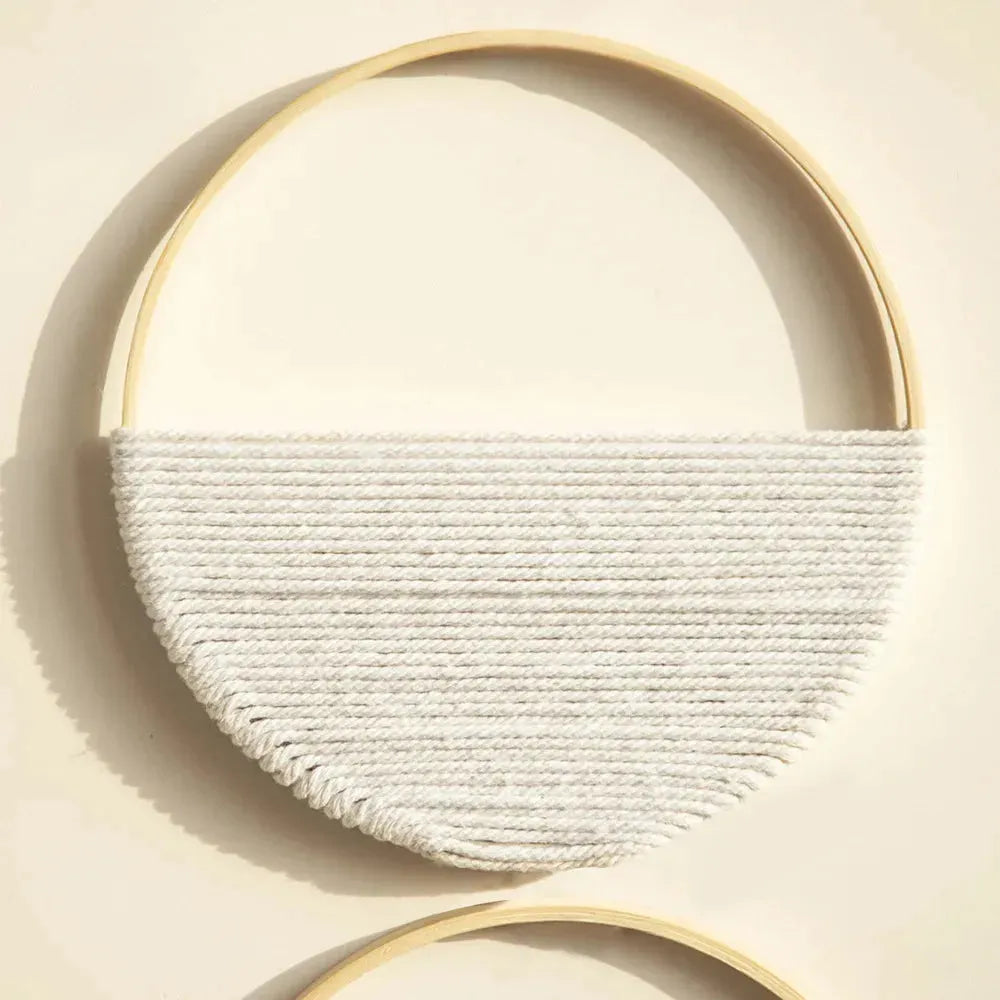 Dreamy Déco - Makramee drömfångare Boho-väggdekoration