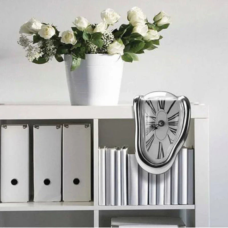 Carvallo – Artistic Melting Clock with Iconic Elegant for Table or Shelf