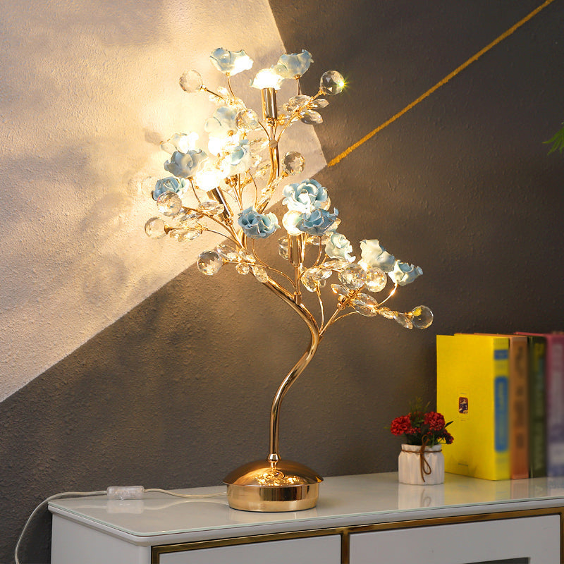 Koreansk Elegans - Bordslampa med 5 ljus och kristalldetaljer