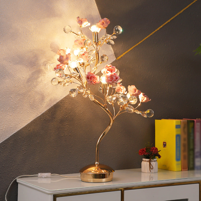 Koreansk Elegans - Bordslampa med 5 ljus och kristalldetaljer