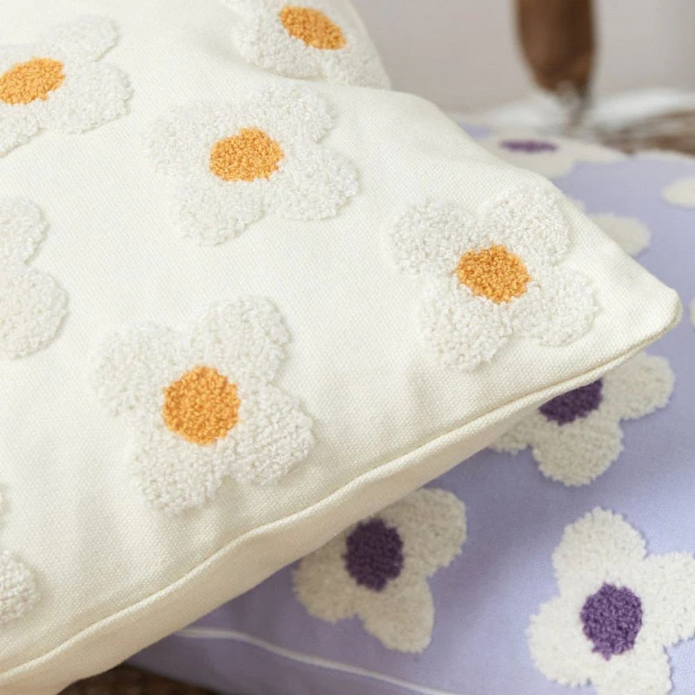 Lustrous Floral Broderad Kuddöverdrag