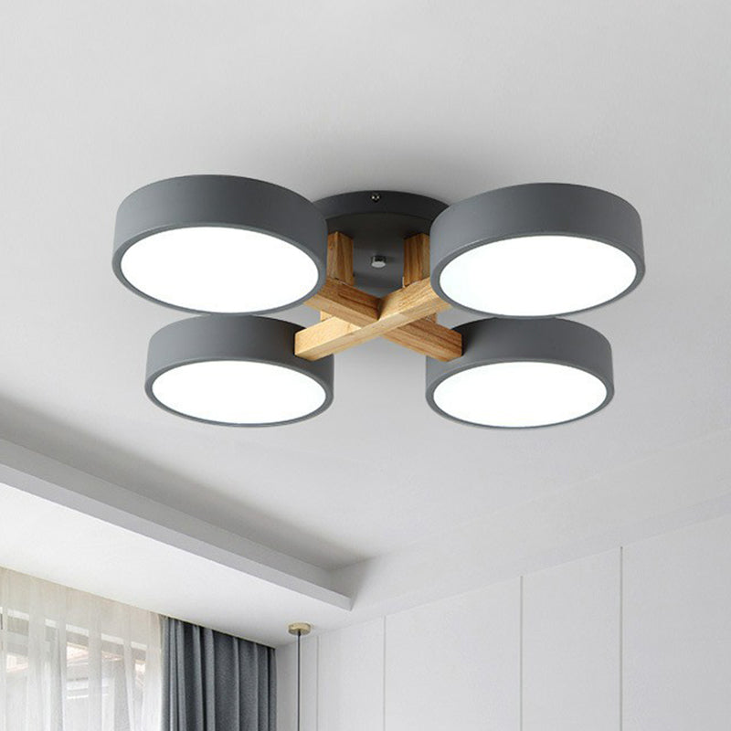 LED Taklampa med Modern Design i Trä
