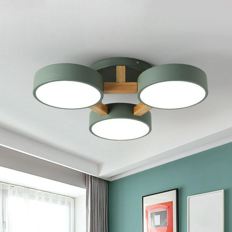 LED Taklampa med Modern Design i Trä