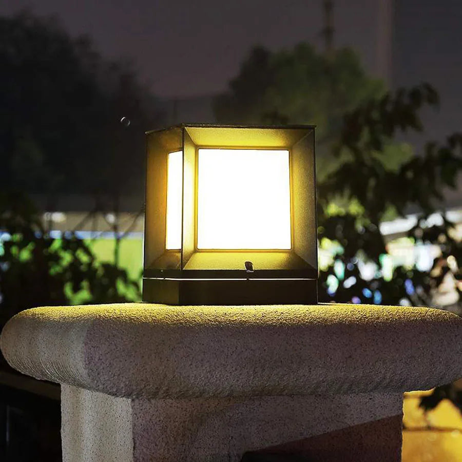 KubusLux - Modern Stående Lampa