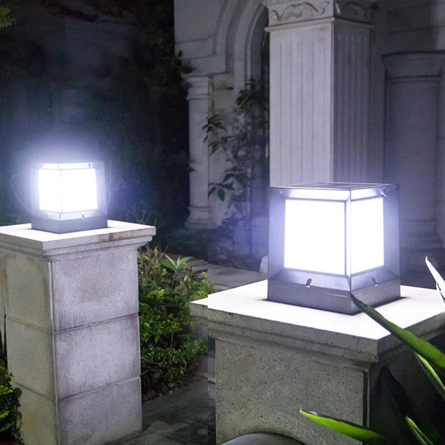 KubusLux - Modern Stående Lampa
