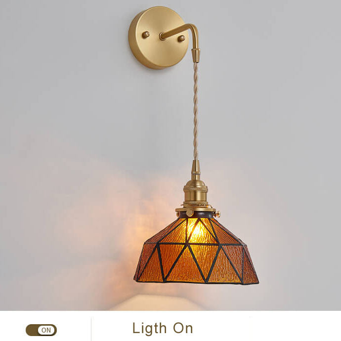 Aquarius - Modern vägglampa med vattenrippleglas och kupolform