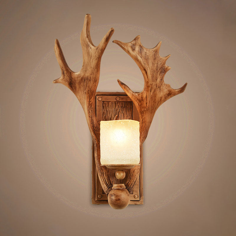 RusticAntler - Rustik Vägglampa med En Glödlampa