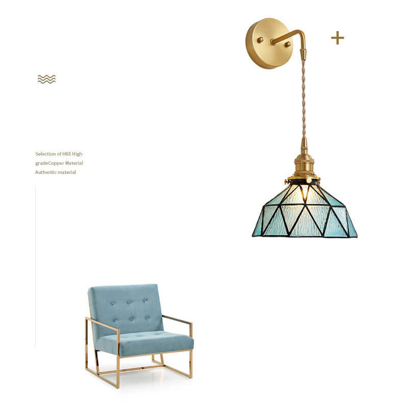 Aquarius - Modern vägglampa med vattenrippleglas och kupolform