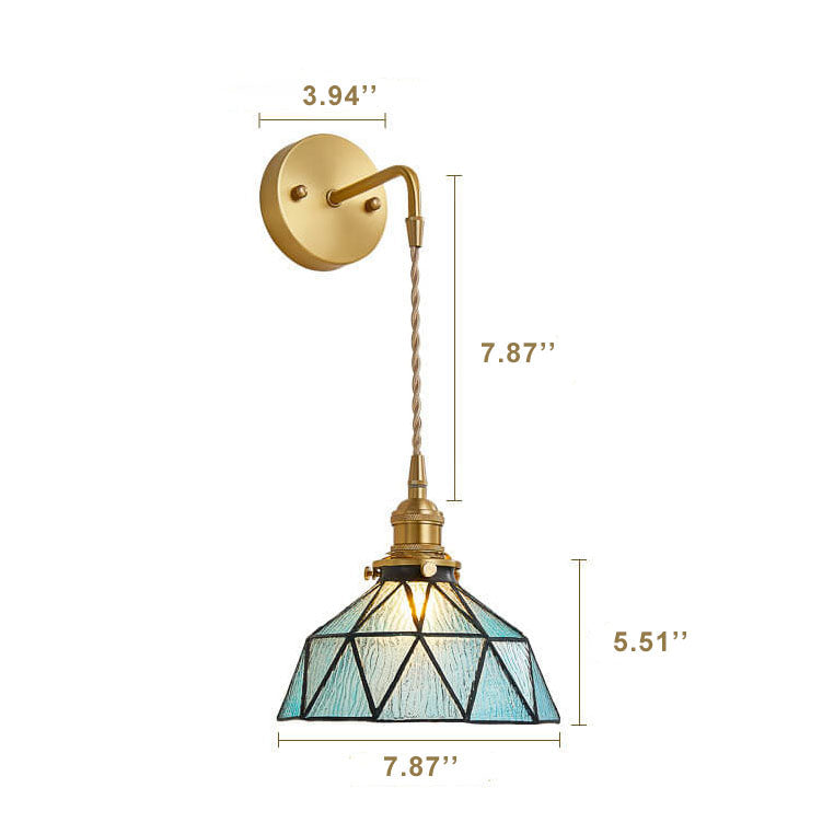 Aquarius - Modern vägglampa med vattenrippleglas och kupolform