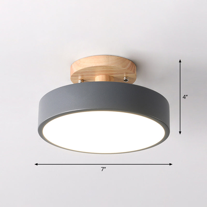 LED Taklampa Enkel Trä Semi Flush Mount Belysning med Rund Akrylskugga
