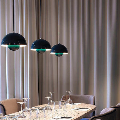 Nordisk Macaron 1-Ljuskälla Halvcirkeldom Pendellampa Lightz