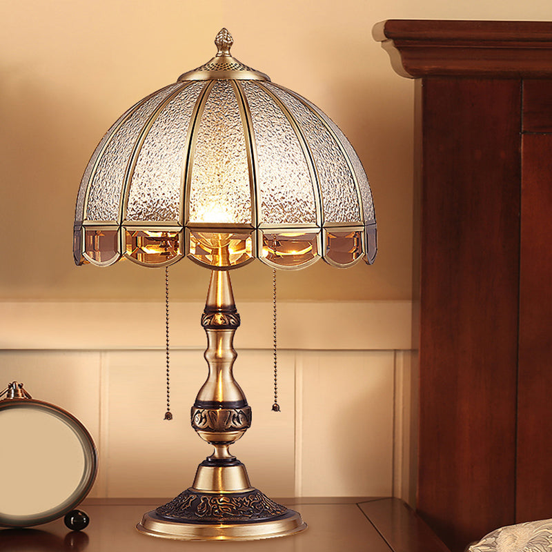 Antik Brons Bordslampa - Traditionell Design med Matt Glas och Dragströmbrytare