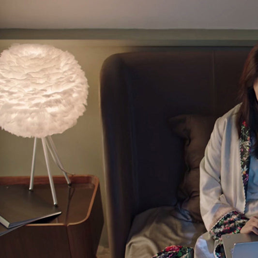 Elegant Veerlampa - Modern Bordslampa i Vitt