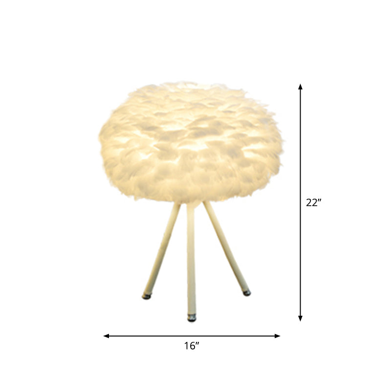 Elegant Veerlampa - Modern Bordslampa i Vitt