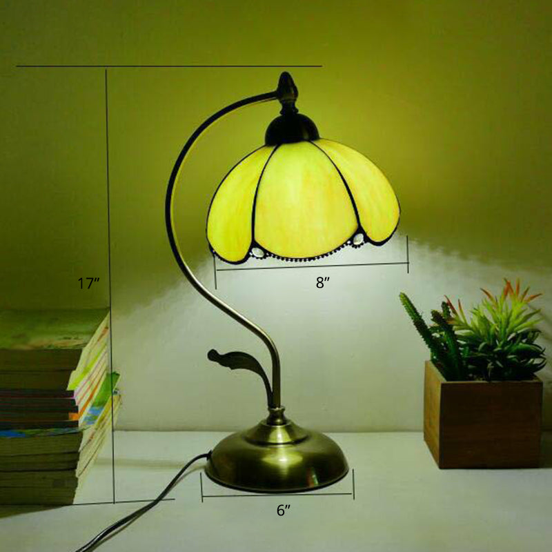 Tiffany Gooseneck Bordslampa - Metall Nattduksbordslampa med Handbearbetad Glaskupa