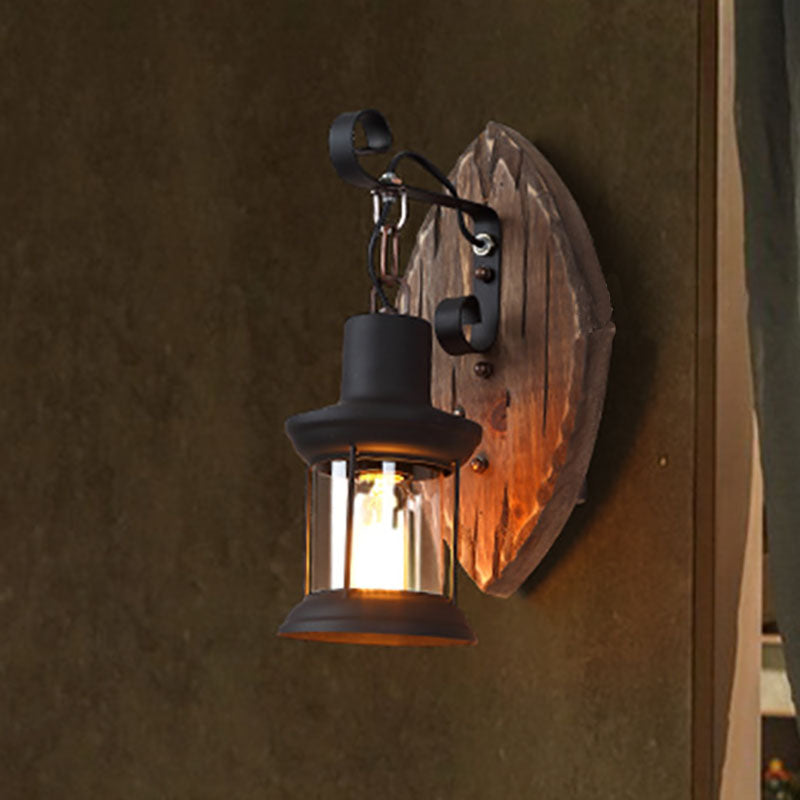 RusticGlow - Vintage vägglampa i trä med järnskärm för inredning i bottenvåningen