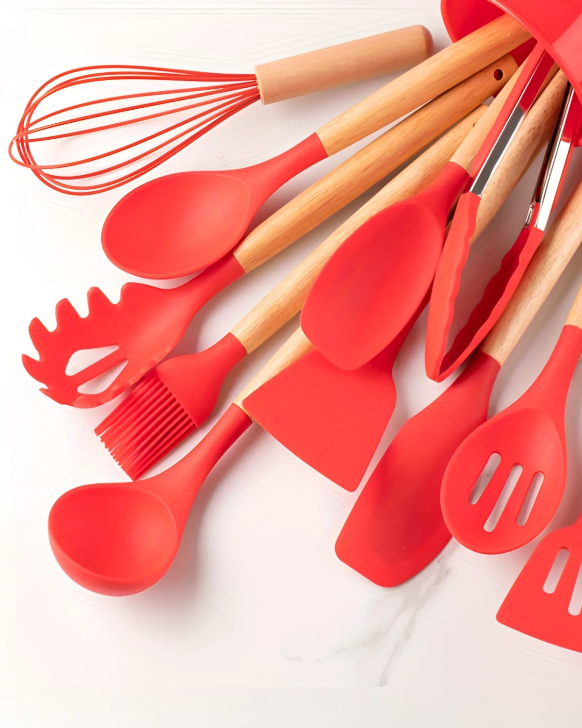 Carvallo – Miljövänligt Silikon Kökset med Bambu Handtag (12-delar)