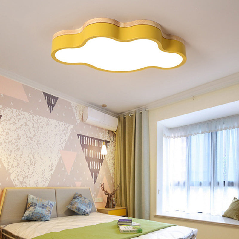 CloudLight – Akryl Moln LED Taklampa med Träöverdrag