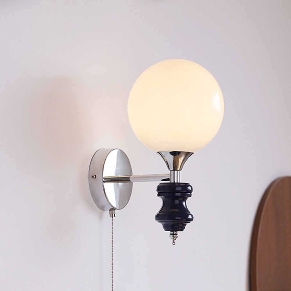 Fransk Medeltida Vintage Bauhaus Vägglampa