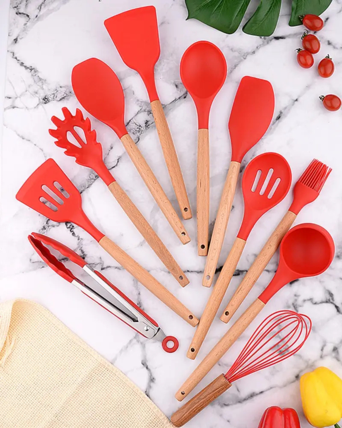 Carvallo – Miljövänligt Silikon Kökset med Bambu Handtag (12-delar)
