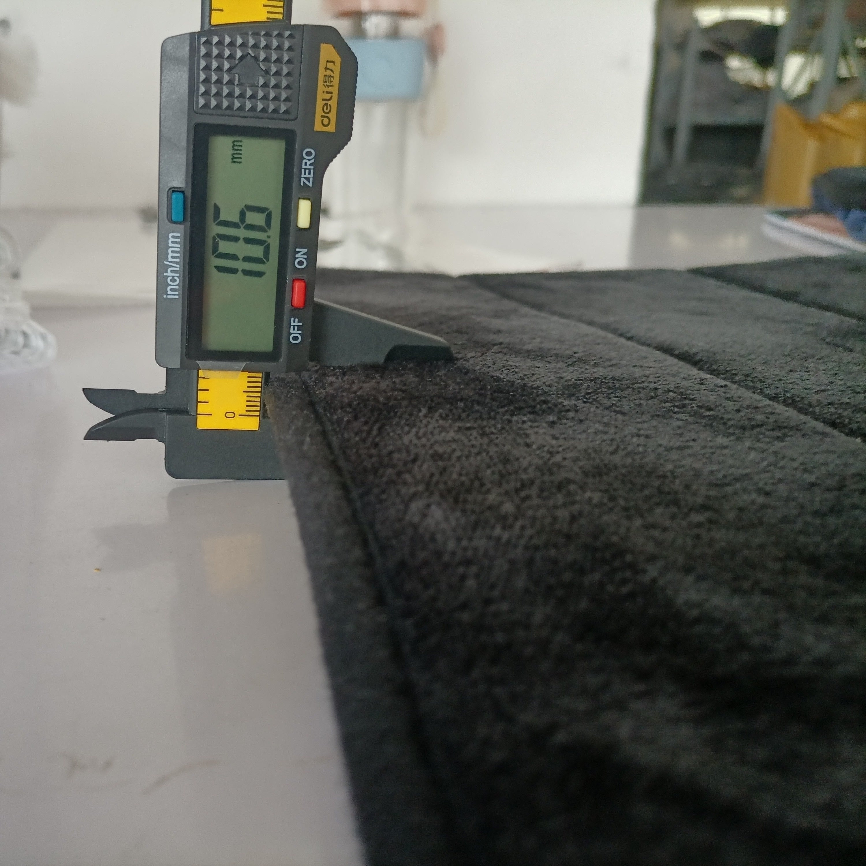 Bekväm, halkskyddad badmatta