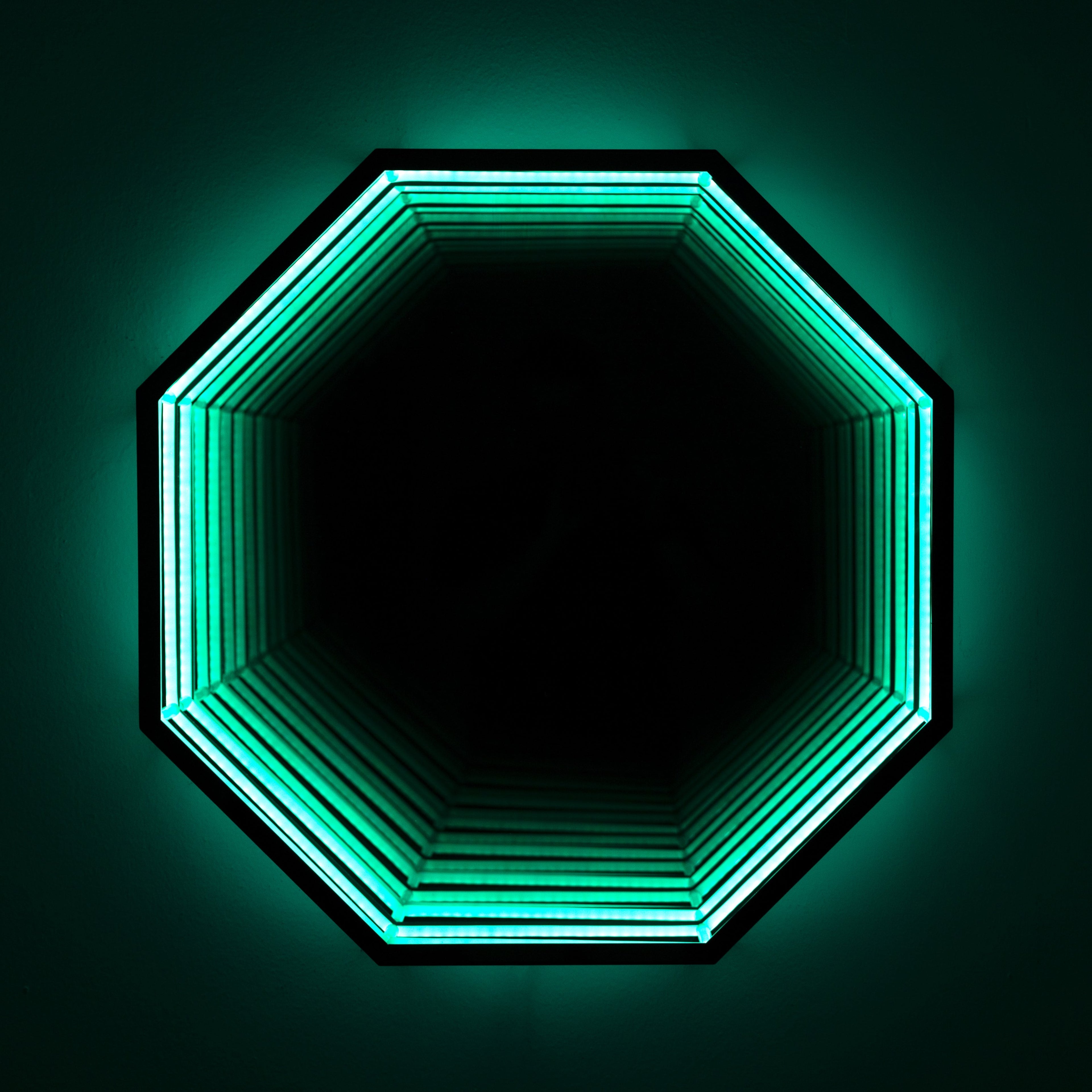 Octagon 3D Infinity Spegel Vägglampa