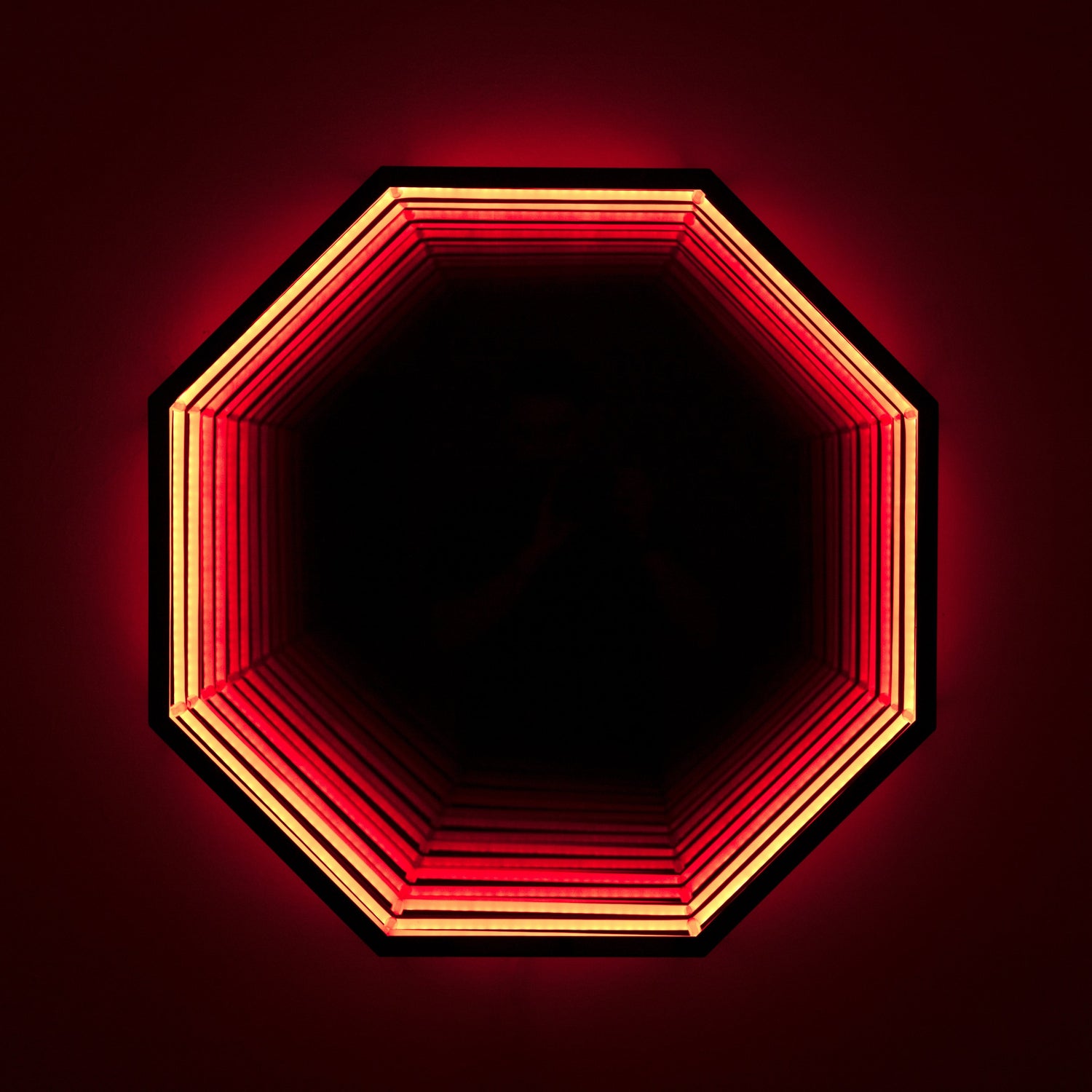 Octagon 3D Infinity Spegel Vägglampa