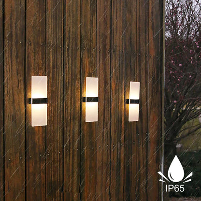 LuminaraSolar - LED Utomhusvägglampa på Solenergi