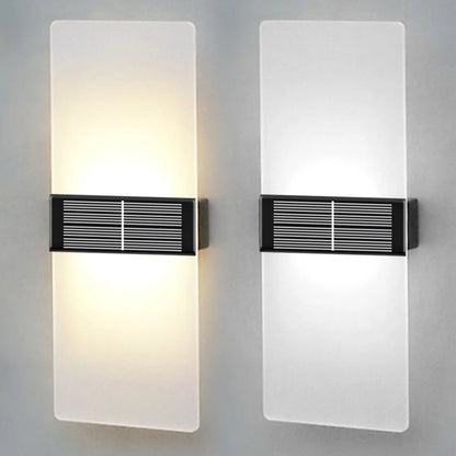 LuminaraSolar - LED Utomhusvägglampa på Solenergi