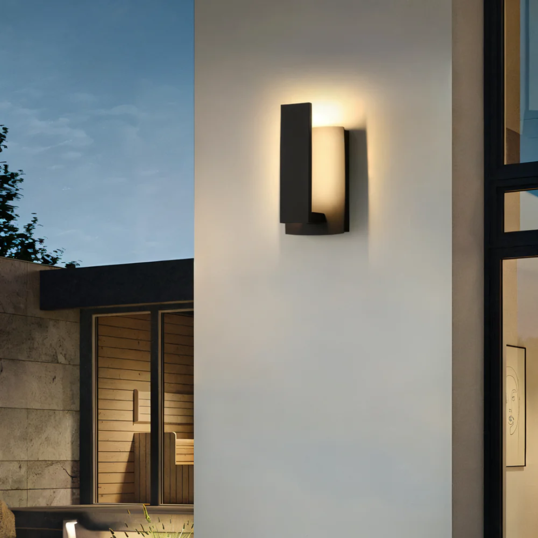 Lyrux | Minimalistisk LED-utomhusbelysning för moderna fasader